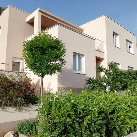 Apartment Dandelion Brela Εξωτερικό φωτογραφία