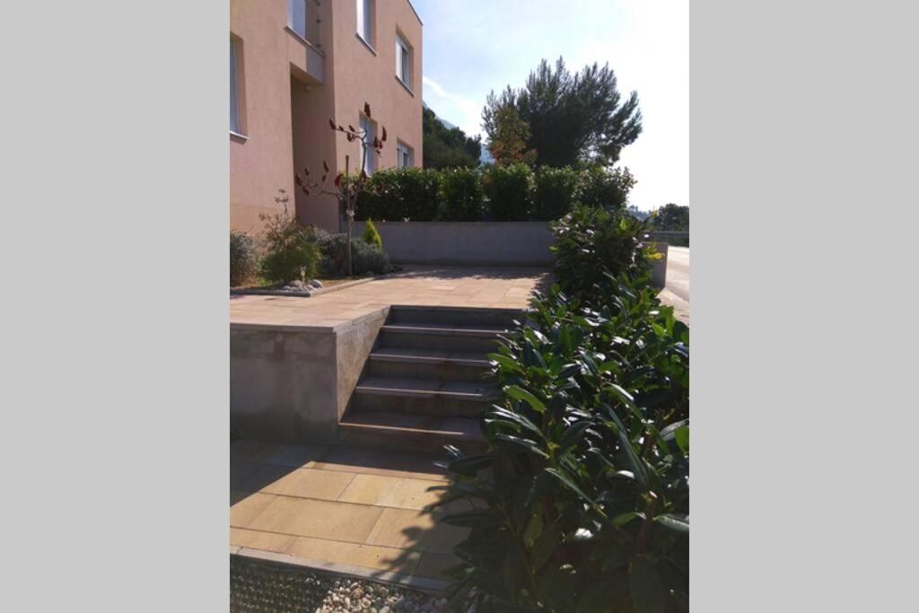 Apartment Dandelion Brela Εξωτερικό φωτογραφία